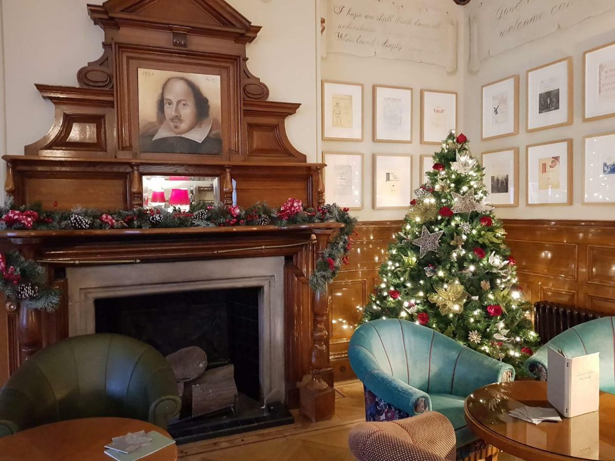 Pendley Manor Отель
