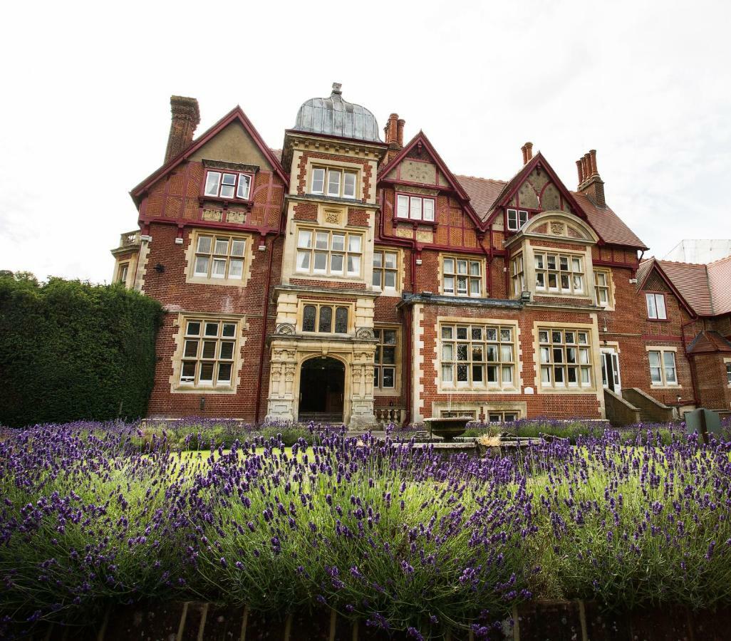 Hotel Pendley Manor